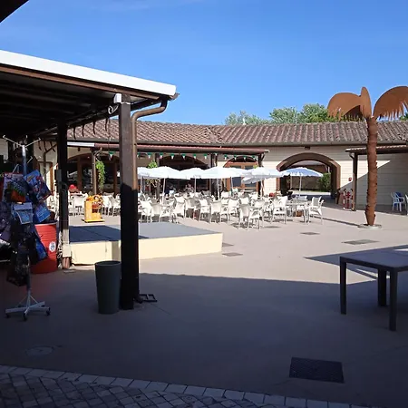 G014 Mobile - Inclu Airco- Camping Paradiso Viareggio